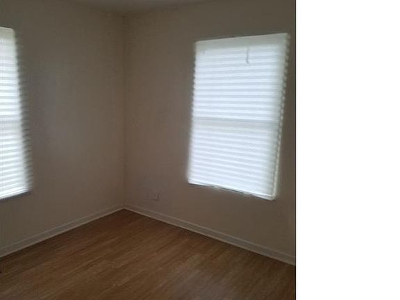 4th image of 1314 W Roache St