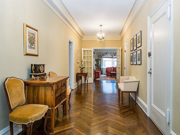 3rd image of 1125 Park Ave #10E