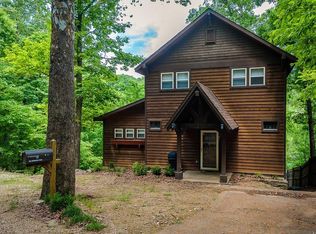 55 Lakeshore Dr, Eureka Springs, AR 72631