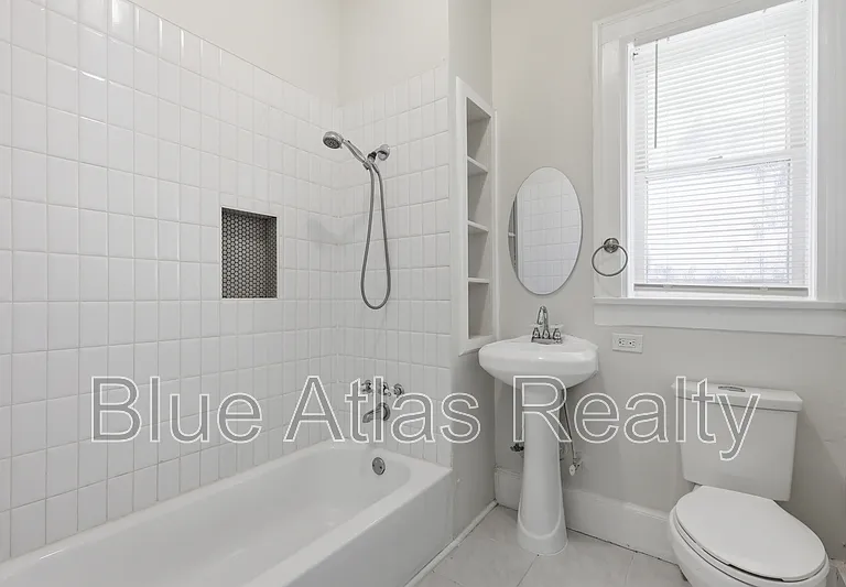 4914 Victor St #3 — Photo 15