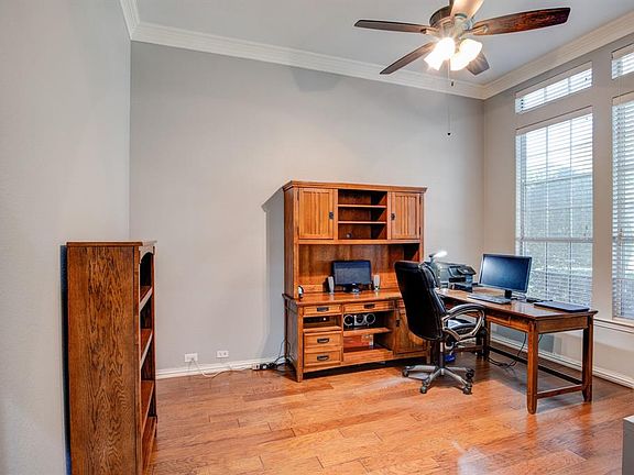 5th image of 6852 Shoreway Dr