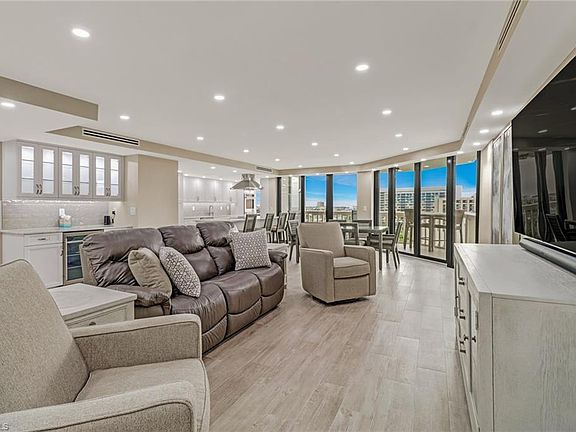 4th image of 520 S Collier Blvd Unit 1107