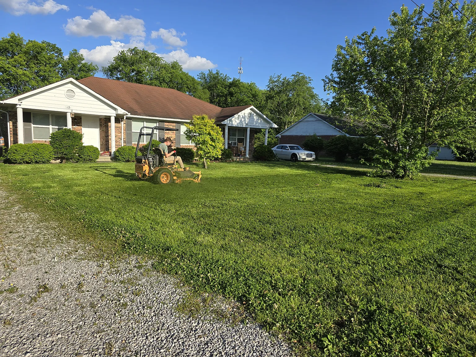 2 bed, 1100 sqft, $1,145 — Photo 1