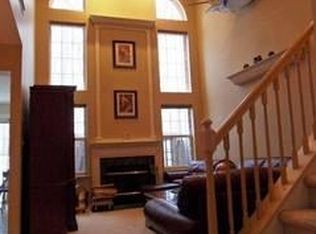 10 Henry Ct, Plainsboro, NJ 08536
