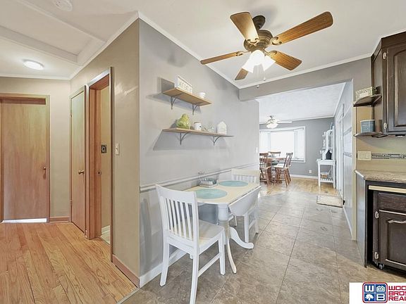 3rd image of 4125 Lenox Ave