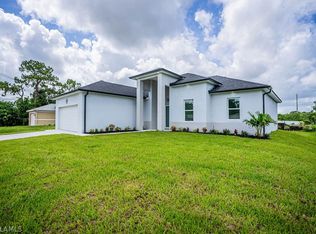 3407 3rd St W, Lehigh Acres, FL 33971