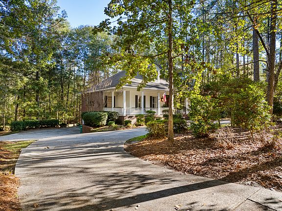 4th image of 9 Canebrake Blvd