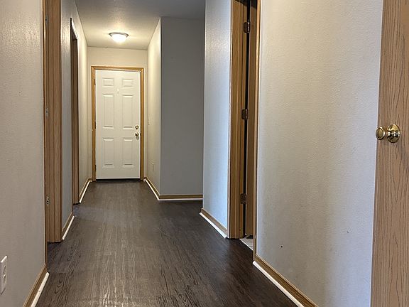 5th image of 962A Remington Dr