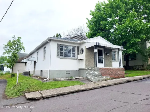 59 Nottingham St, Plymouth, PA 18651