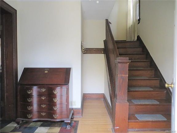 2nd image of 111 Somerton Ave