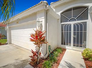 7008 SE Twin Oaks Circle, Stuart, FL 34997