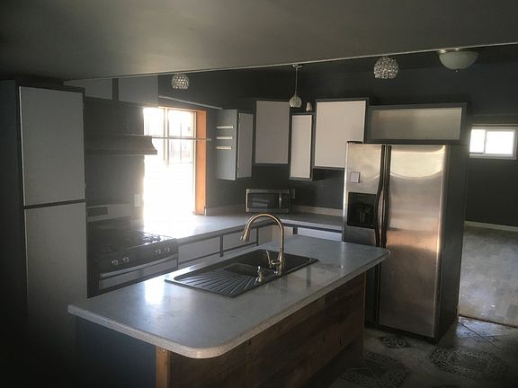 5th image of 723 E Downington Ave