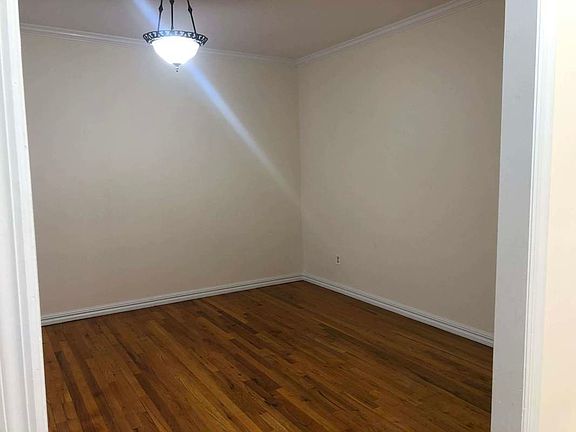3rd image of 24-60 28th St #1A