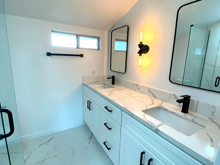 6353 Malcolm Dr — Photo 12
