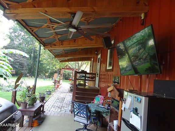4th image of 328 Catnip Rd