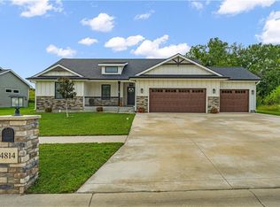 4814 Nature Ave, Manhattan, KS 66502