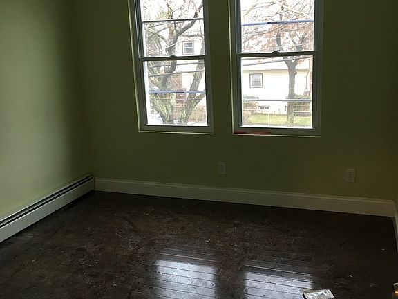3rd image of 153 00 Foch Blvd #2B