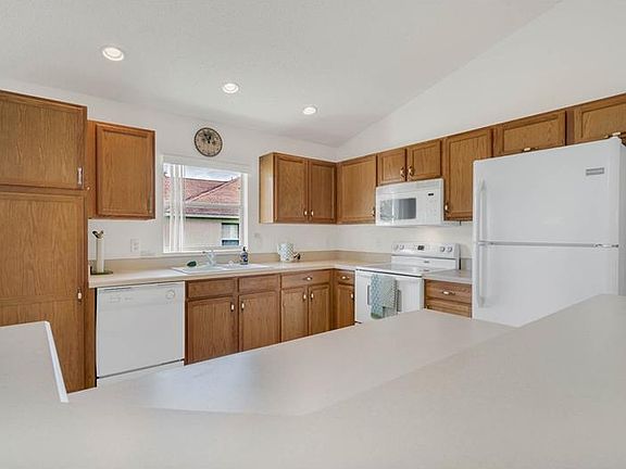 5th image of 2907 Anhinga Hill St