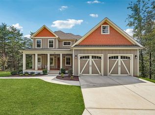 567 Crown Mountain Way, Dahlonega, GA 30533
