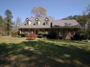 135 Collier Ct, Fayetteville, GA 30214