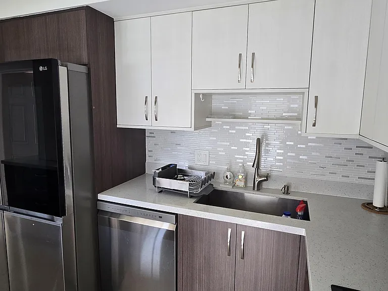 3300 N Palm Aire Dr #109 — Photo 2