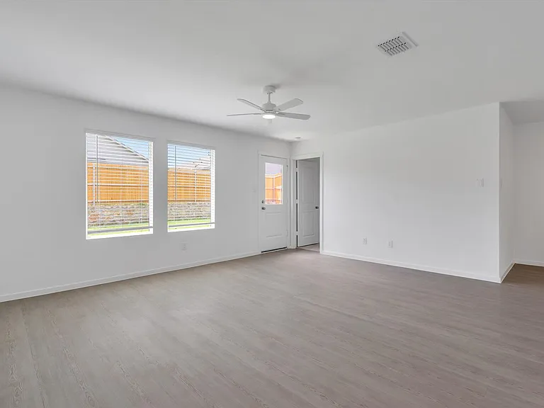 3710 Oleander Pl — Photo 10