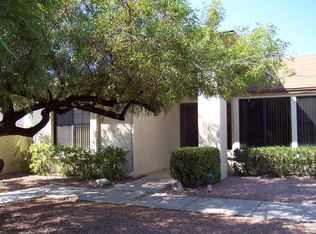 20218 N Broken Arrow Dr, Sun City West, AZ 85375