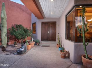5136 N Calle Bosque, Tucson, AZ 85718
