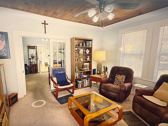 4th image of 509 Cameron St
