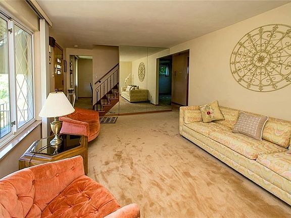 5th image of 6752 E Barivista Dr