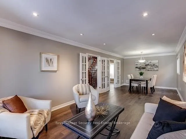4 bed, $4,600 — Photo 4