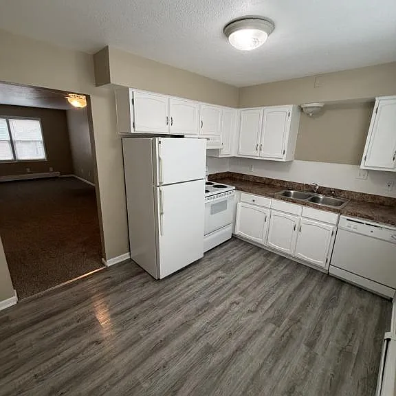 66 Washington Blvd #4 — Photo 5