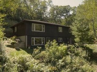 N2130 Sunset Ln, La Crosse, WI 54601