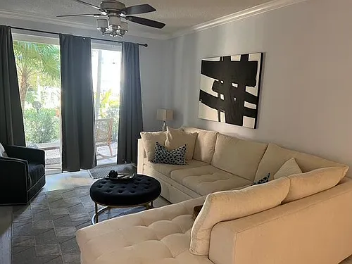 1805 N Flagler Dr #112 Photo 1