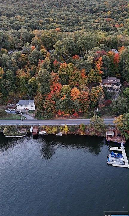 2nd image of Lakeside Road