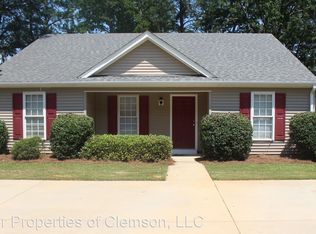 101 Water Oak Ln, Central, SC 29630