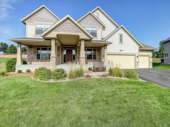 3rd image of 2420 Heron Ln