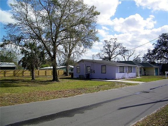 2nd image of 207 NW 5th Ave