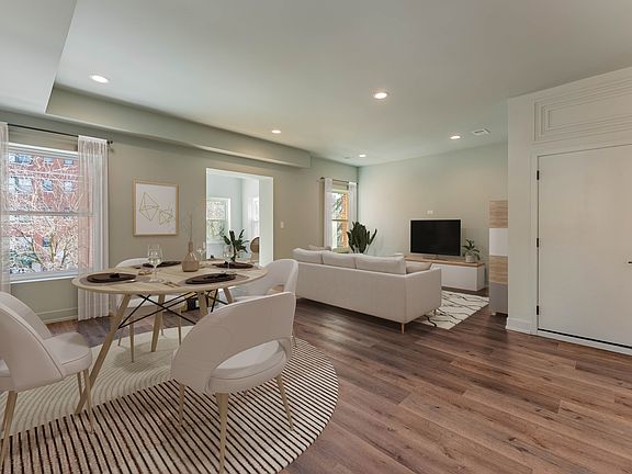 2nd image of 4716 N Winthrop Ave #2