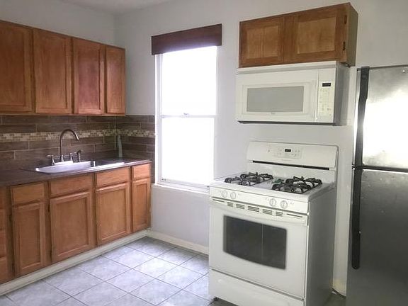 Kitchen appliances includes over the range microwave