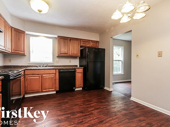 5th image of 1622 Beckenbauer Ln