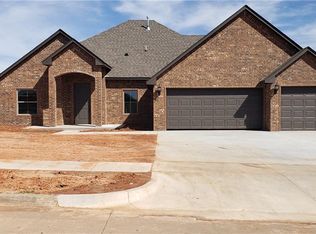 3221 Valley Mdw, Norman, OK 73071