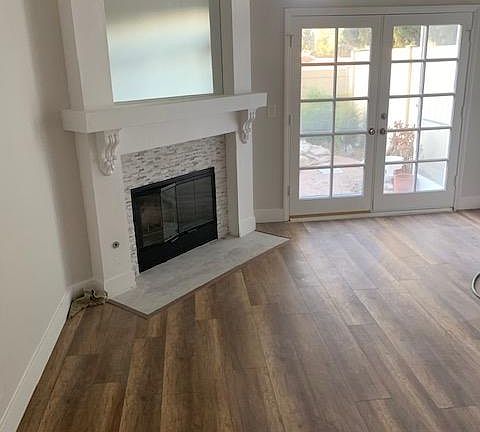 3rd image of 3111 E Hillcrest Dr