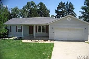 3rd image of 15 Choiceland Ct