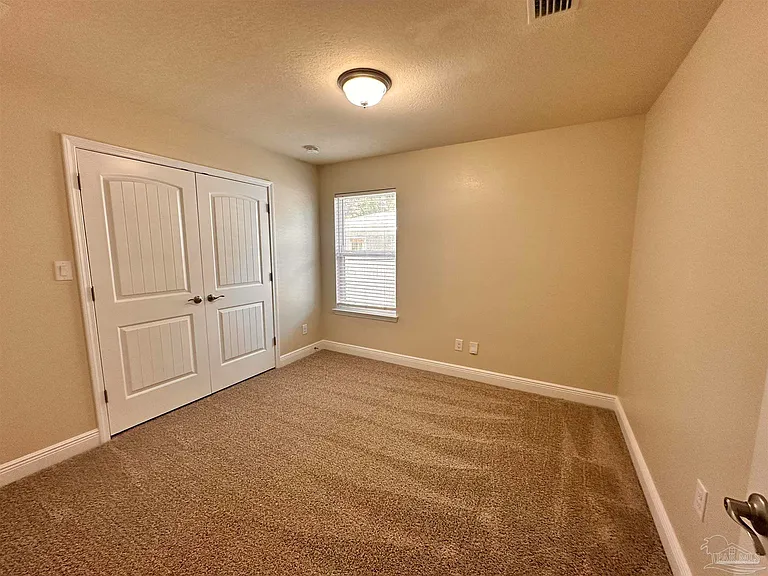 13 Elegans Ave — Photo 8