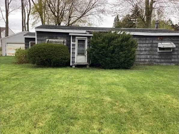 1223 Potomac Ave, Erie, PA 16505