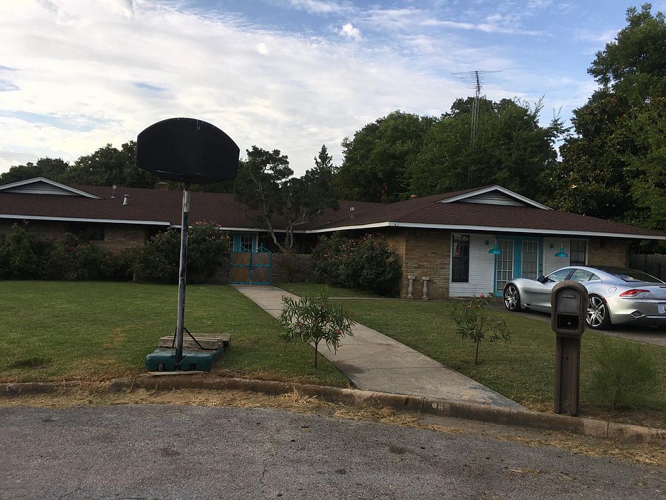 1st image of 2819 Birchwood Ln