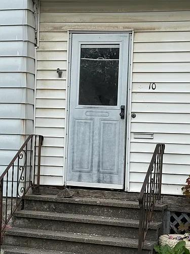 10 3rd St Photo 1