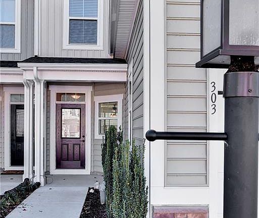 3rd image of 303 Mershon Way