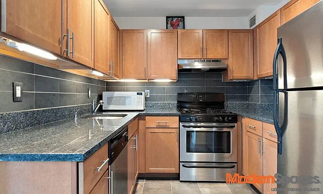 Rented by Modern Spaces | media 7